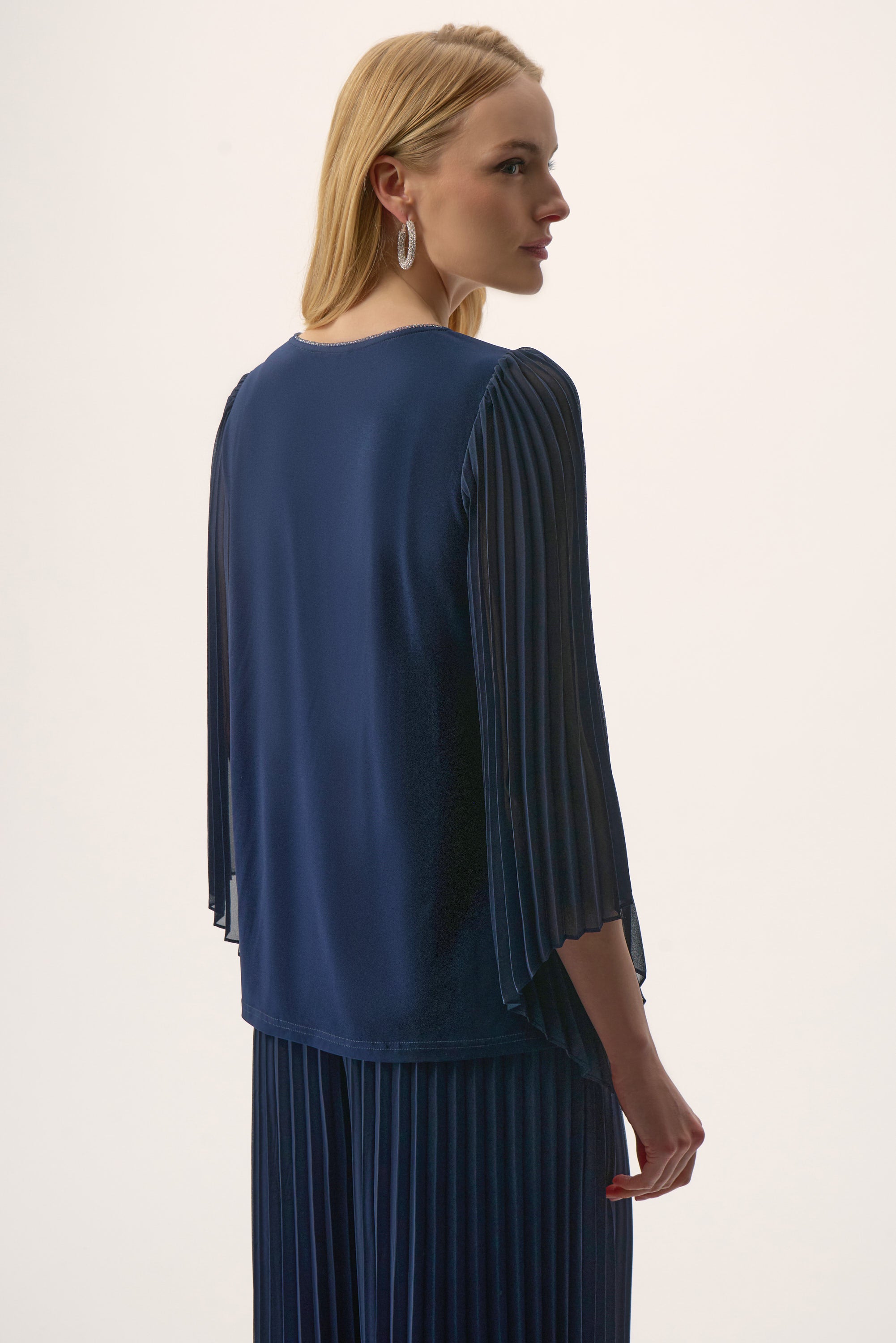 MAGLIA - JOSEPH RIBKOFF