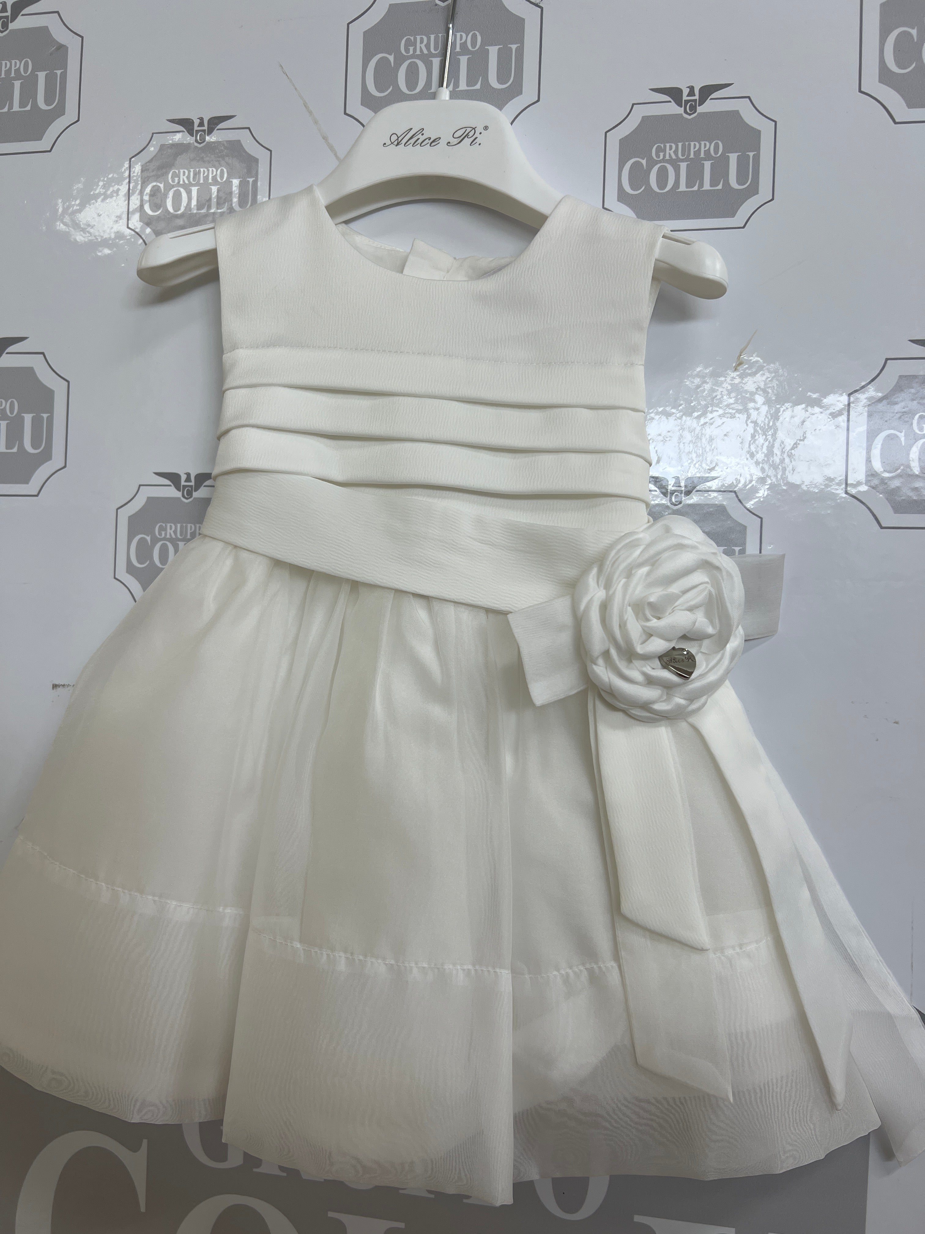 VESTITO