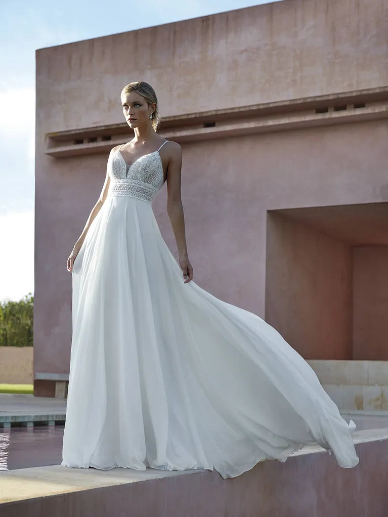 ABITO SPOSA PRONOVIAS ST PATRICK – Gruppo Collu Abbigliamento