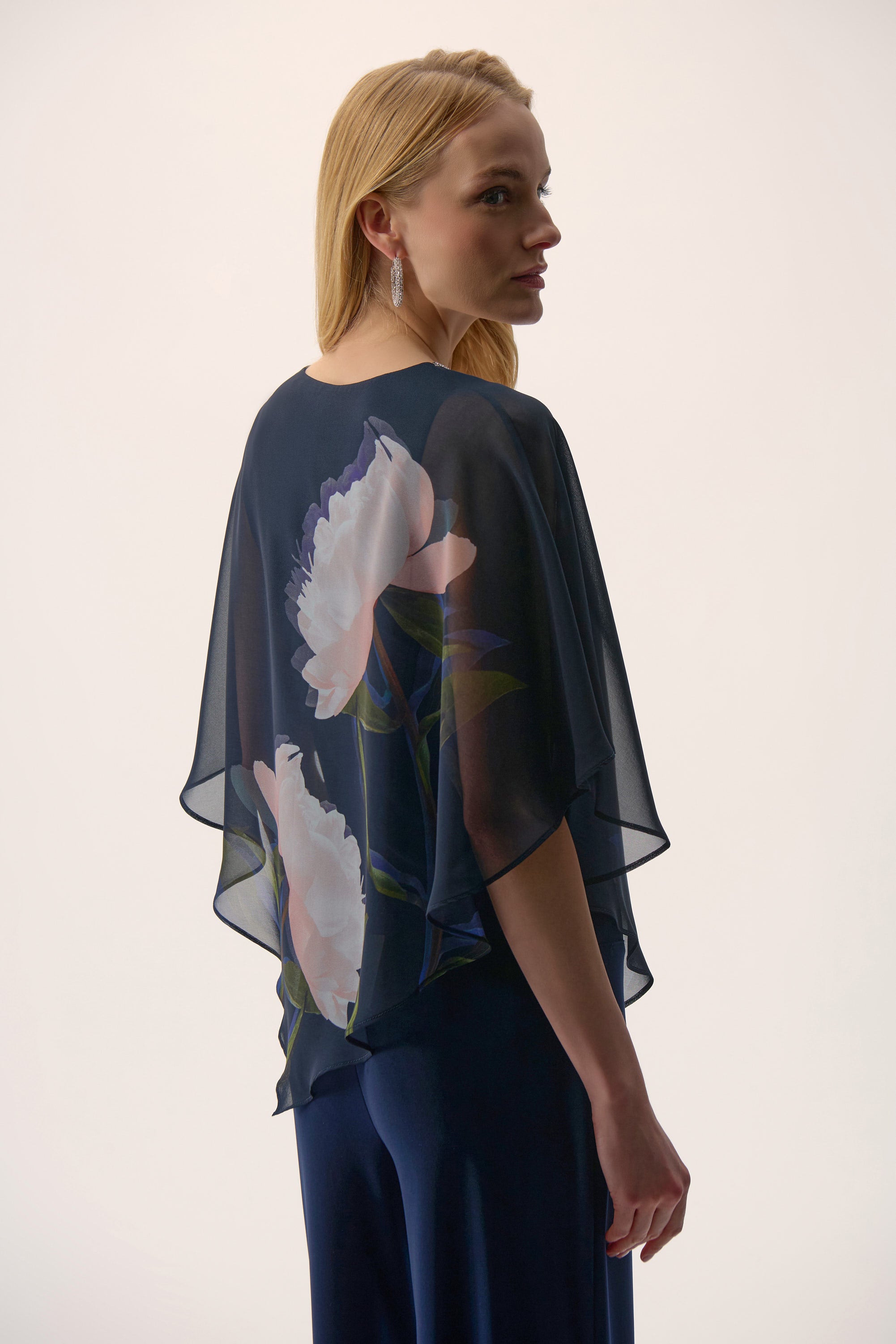 MAGLIA - JOSEPH RIBKOFF