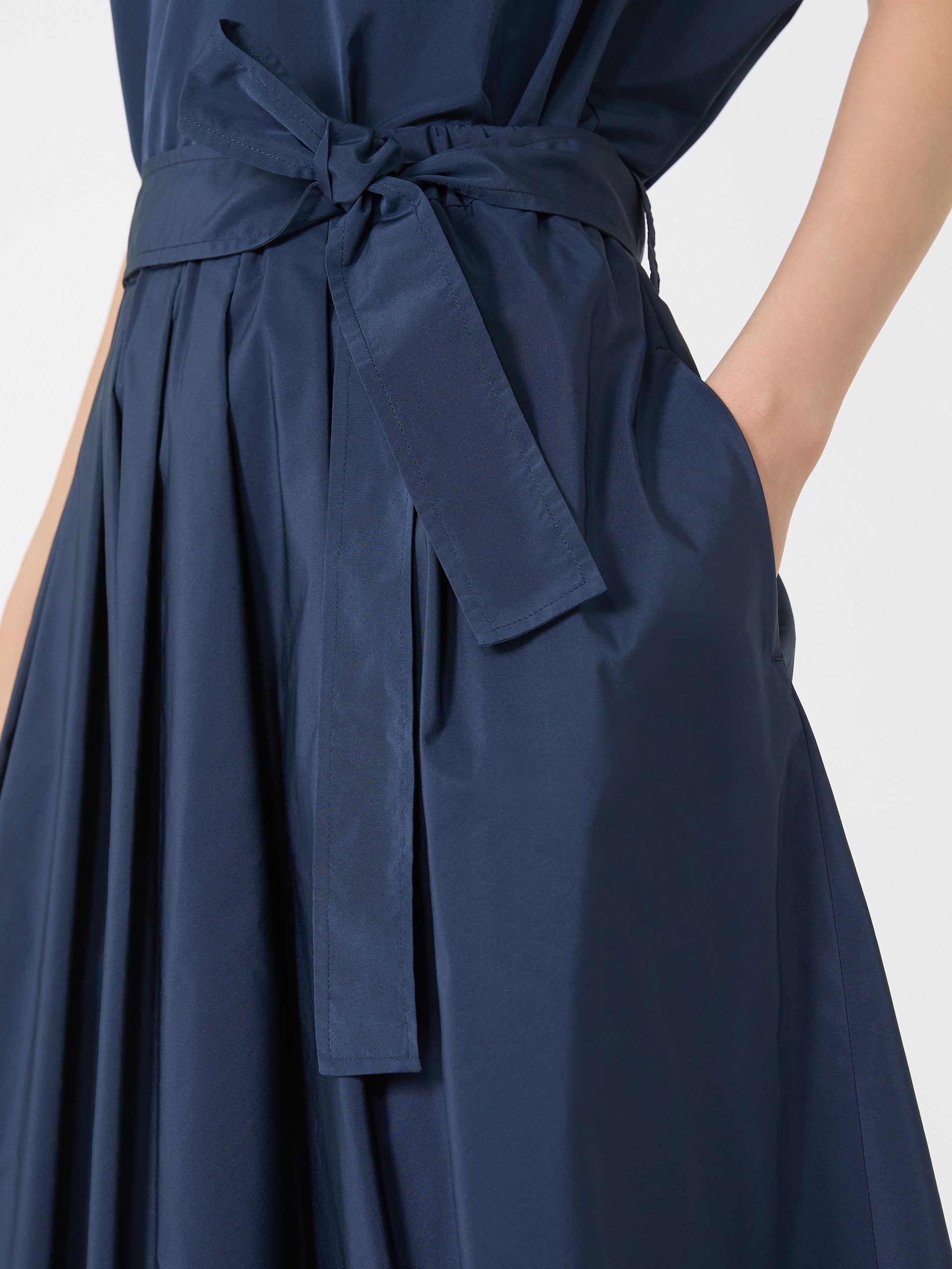 GONNA - MAXMARA