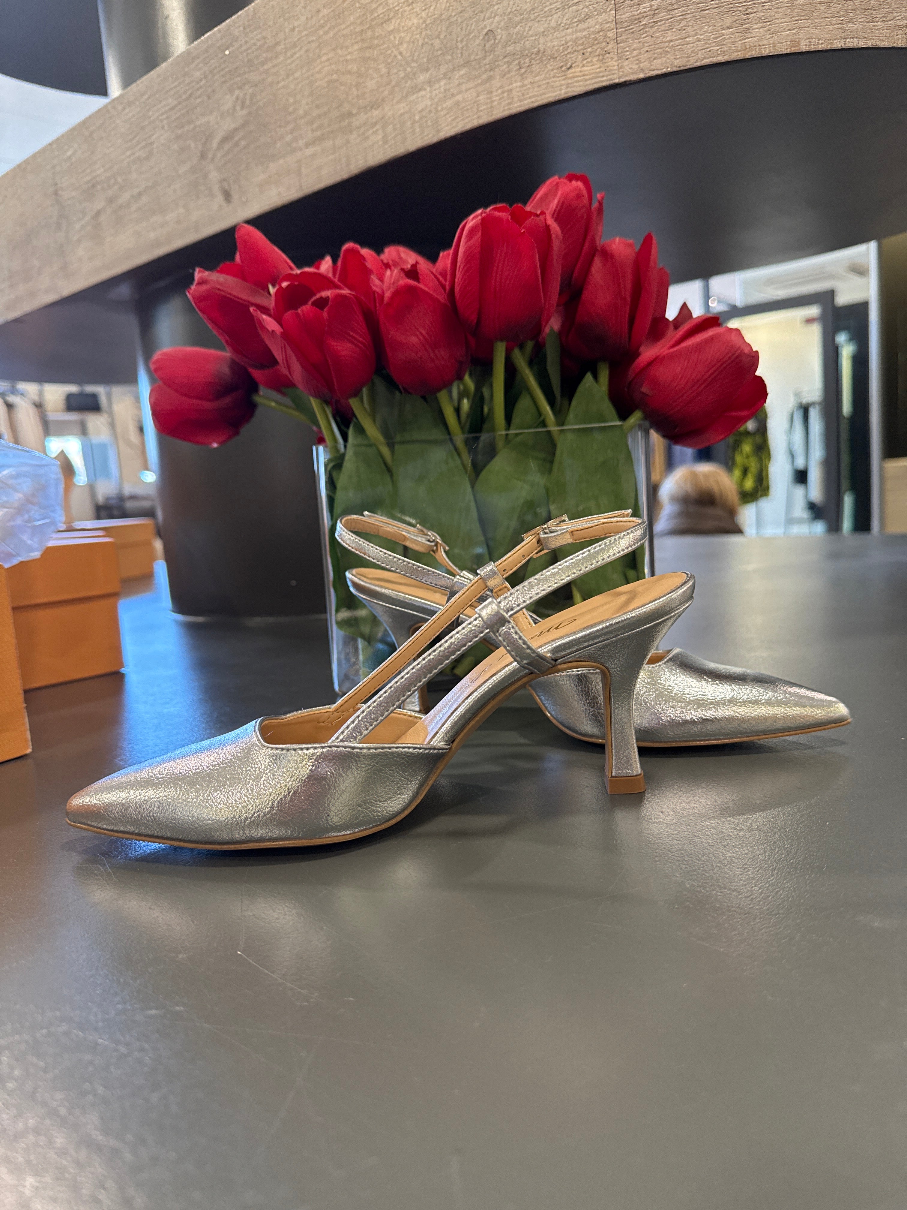 SCARPA  - MARGOT LOI