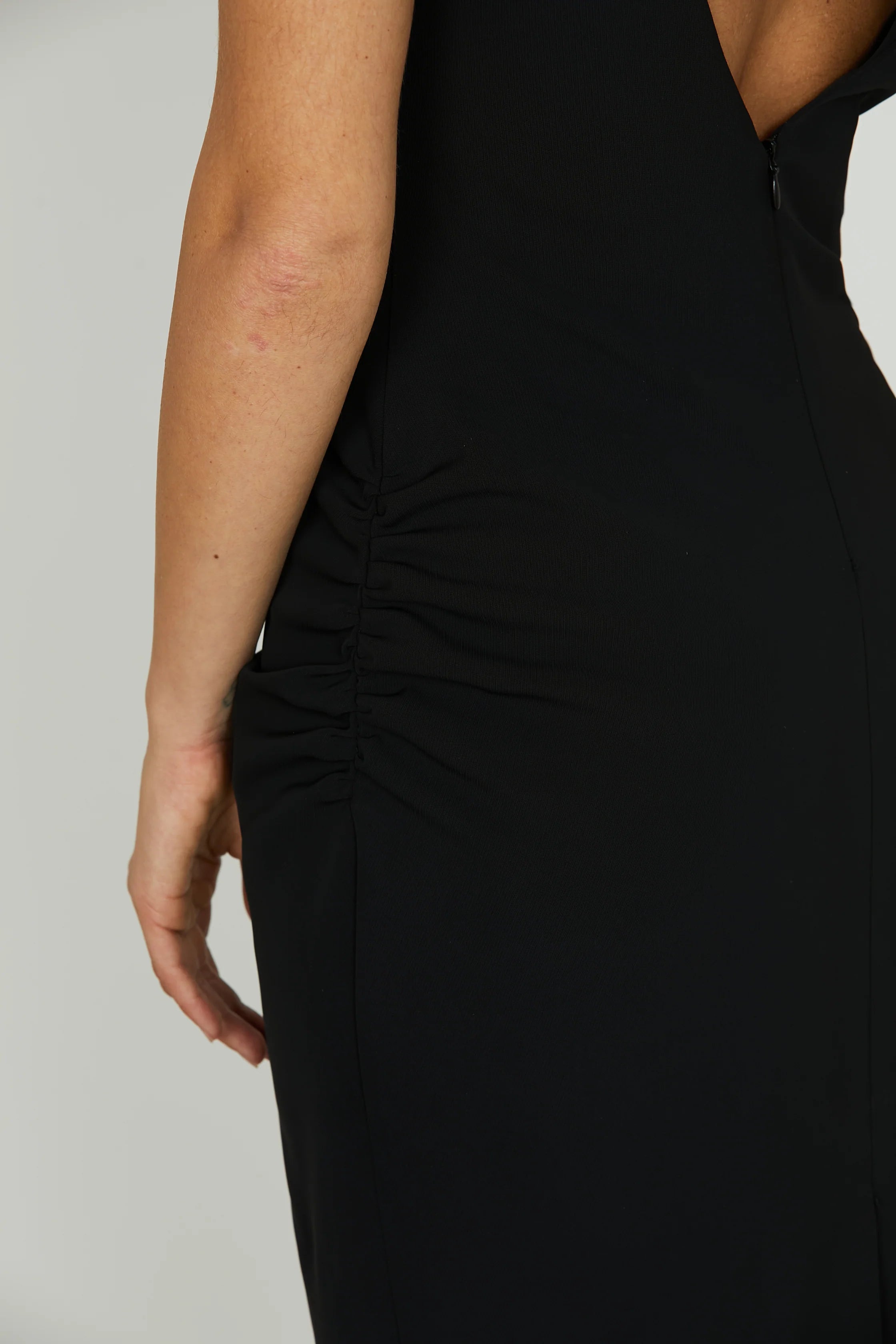 VESTITO C/COLLANA - RELISH