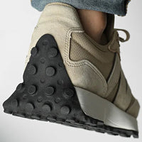 SNEAKERS - NEW BALANCE U327SWD  New Balance 