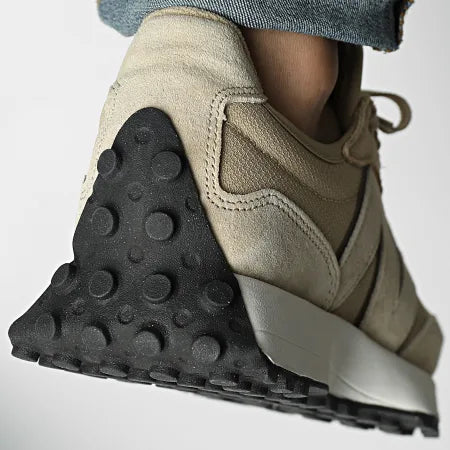 SNEAKERS - NEW BALANCE U327SWD  New Balance 