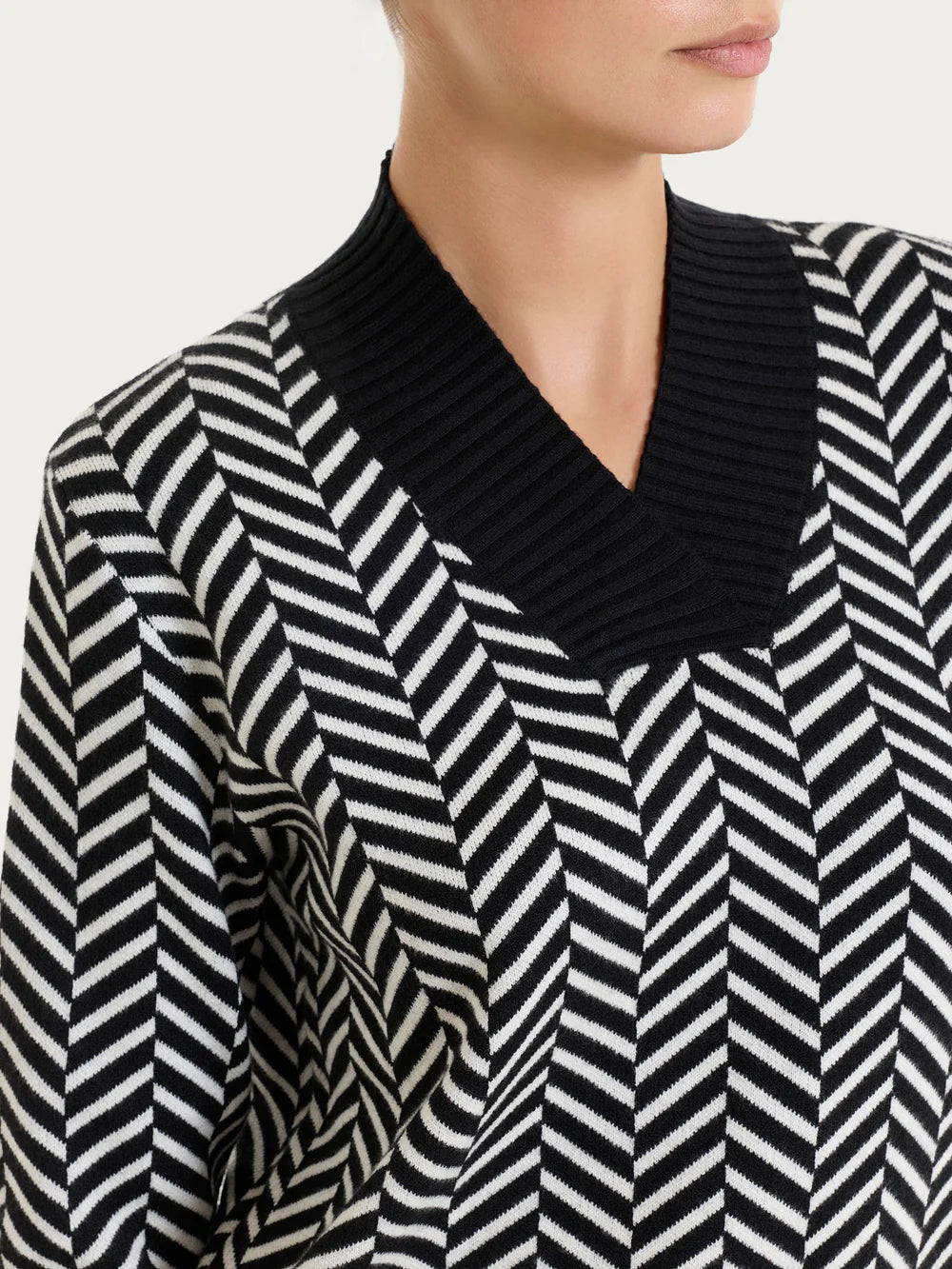 MAGLIA SCOLLO V - RAGNO