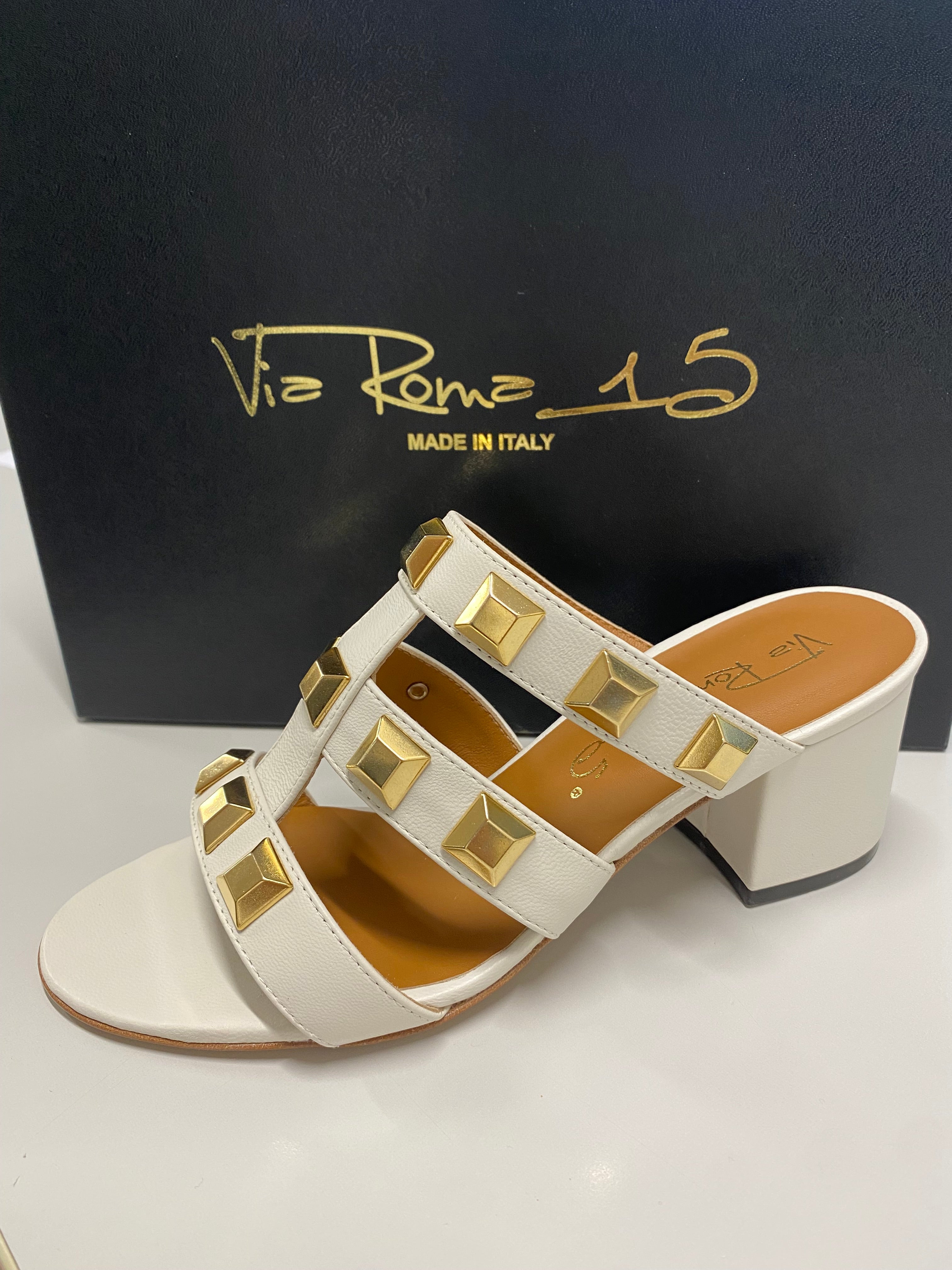 Scarpa VIA ROMA 15