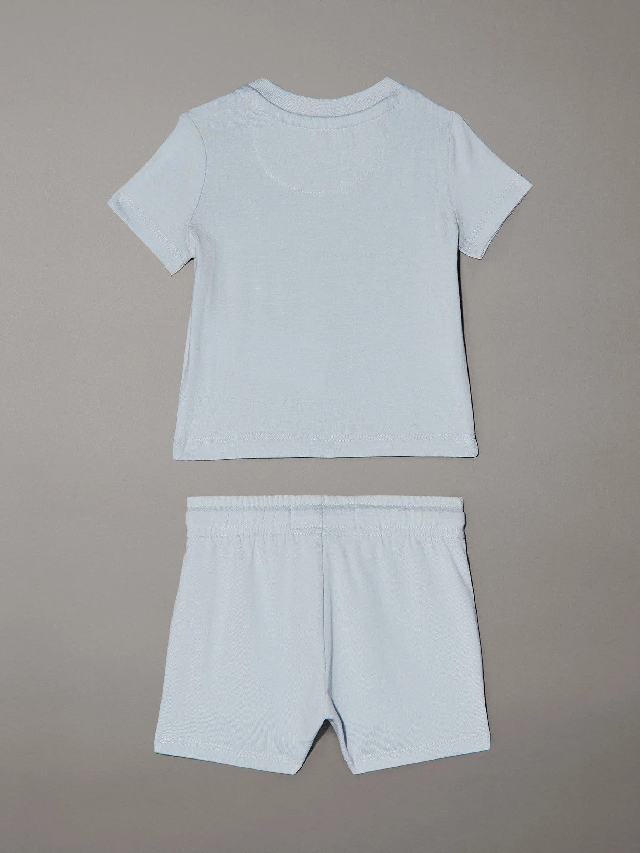 Completo Calvin Klein