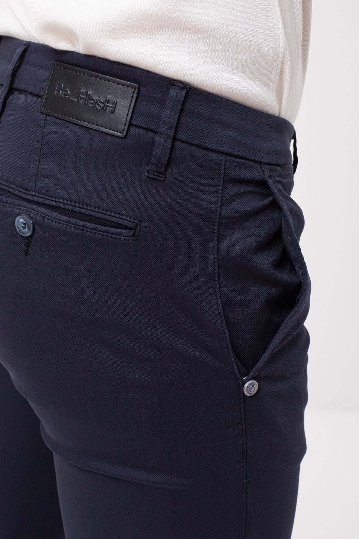 Pantalone Re hash