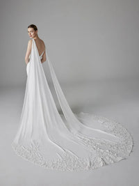 ABITO+CODA PRONOVIAS - ST PATRICK ALDONA/BW1 PR125 665 St Patrick 