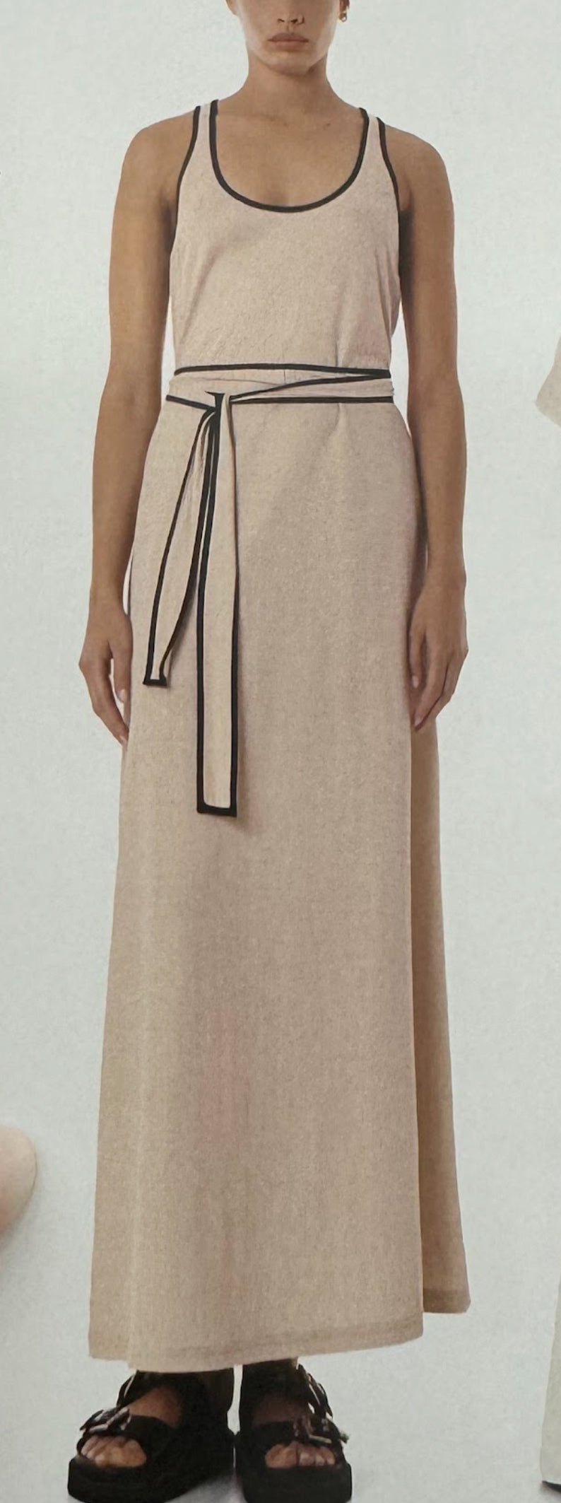 VESTITO - ACCESS