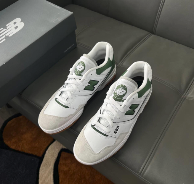 SNEAKERS - NEW BALANCE BB550ESB ESB New Balance 