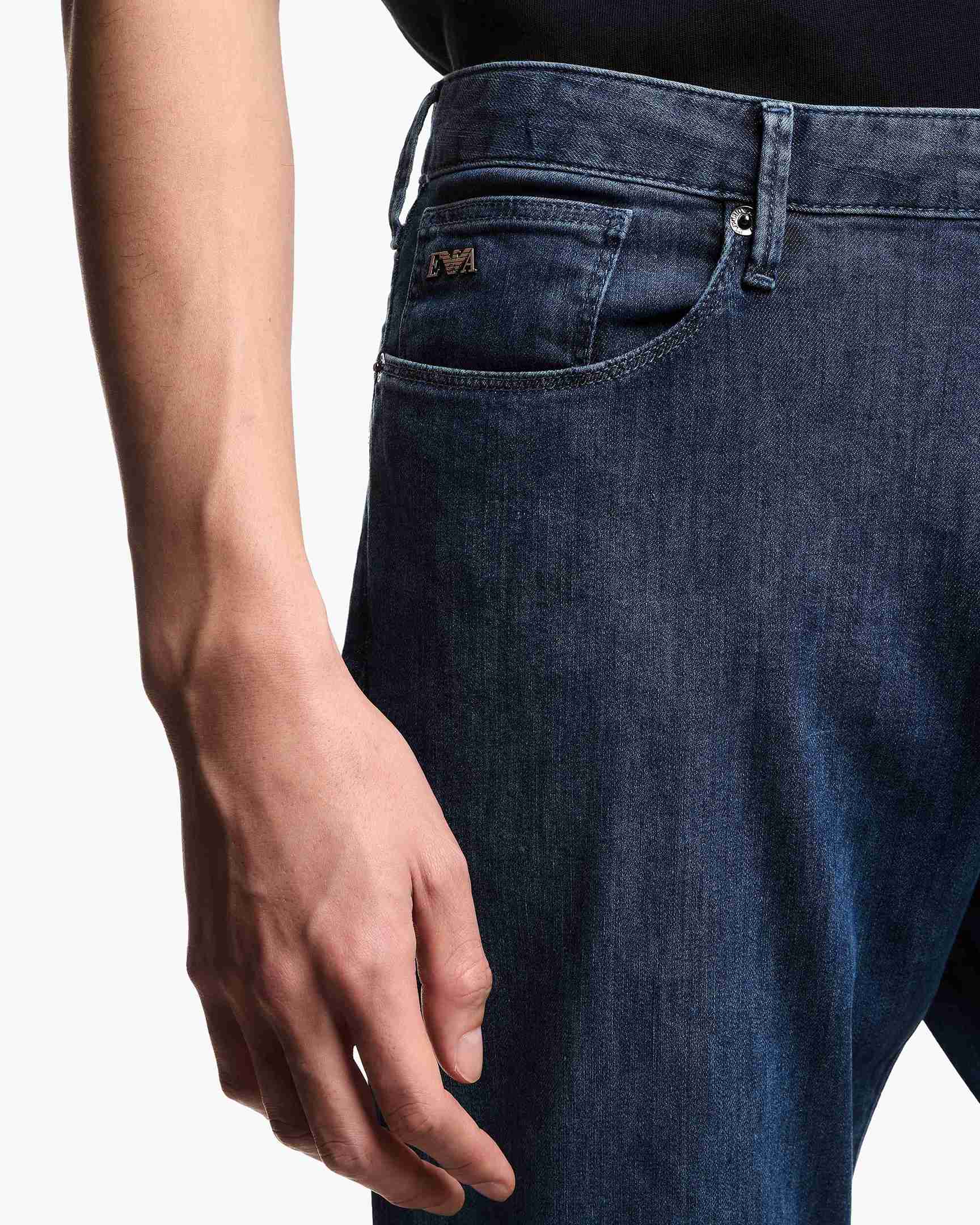  EM000121 AF22814MB003 Emporio Armani 
