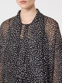  MSTETERE2616261015 003 MaxMara capsule little black dress 