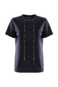con collana FERSI 700 Nenette 