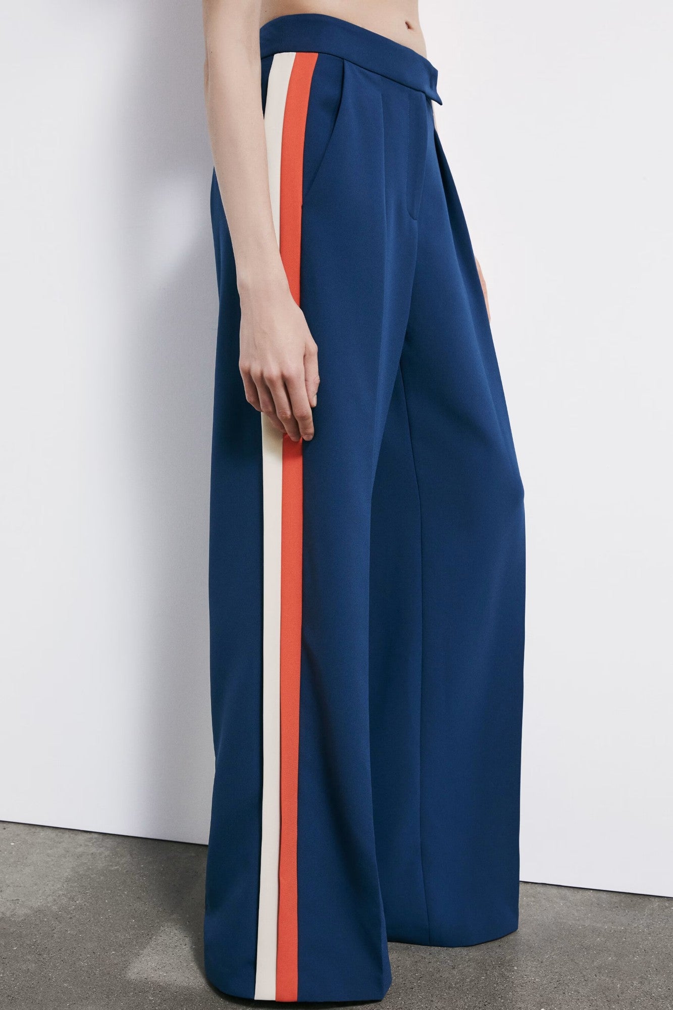  8P0795 A688F5N7 Patrizia Pepe 