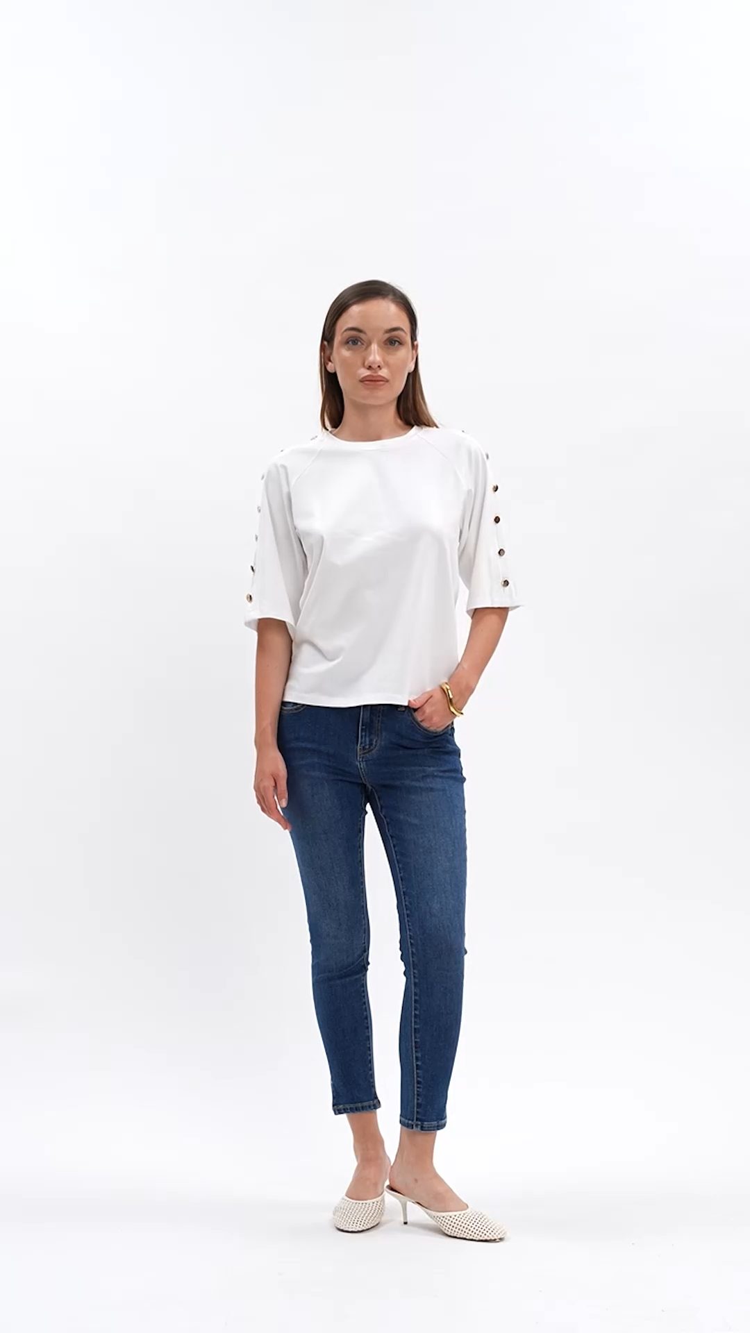  WW31152 2 White Wise 