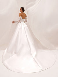 con sopragonna e maniche staccabili ARADITE/HQ1 PR127 665 Pronovias 