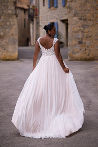  27313 IVORY TRES CHIC 