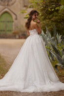  27808 IVORY TRES CHIC 