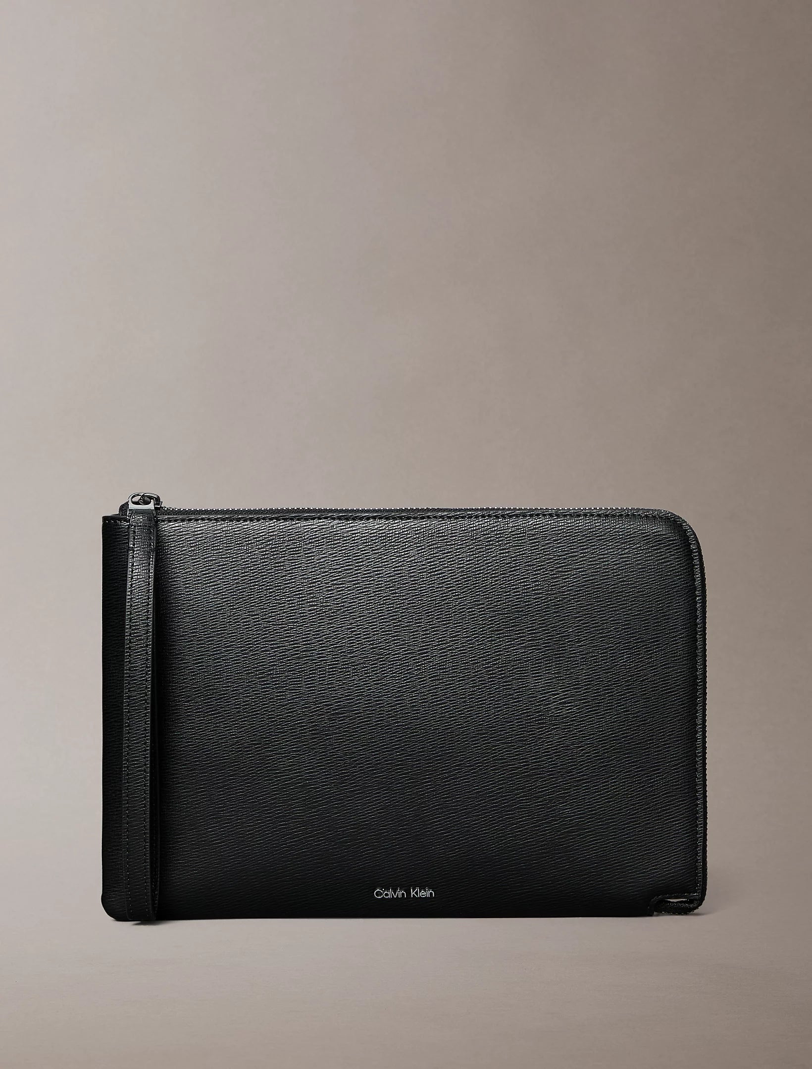 Pochette Calvin Klein