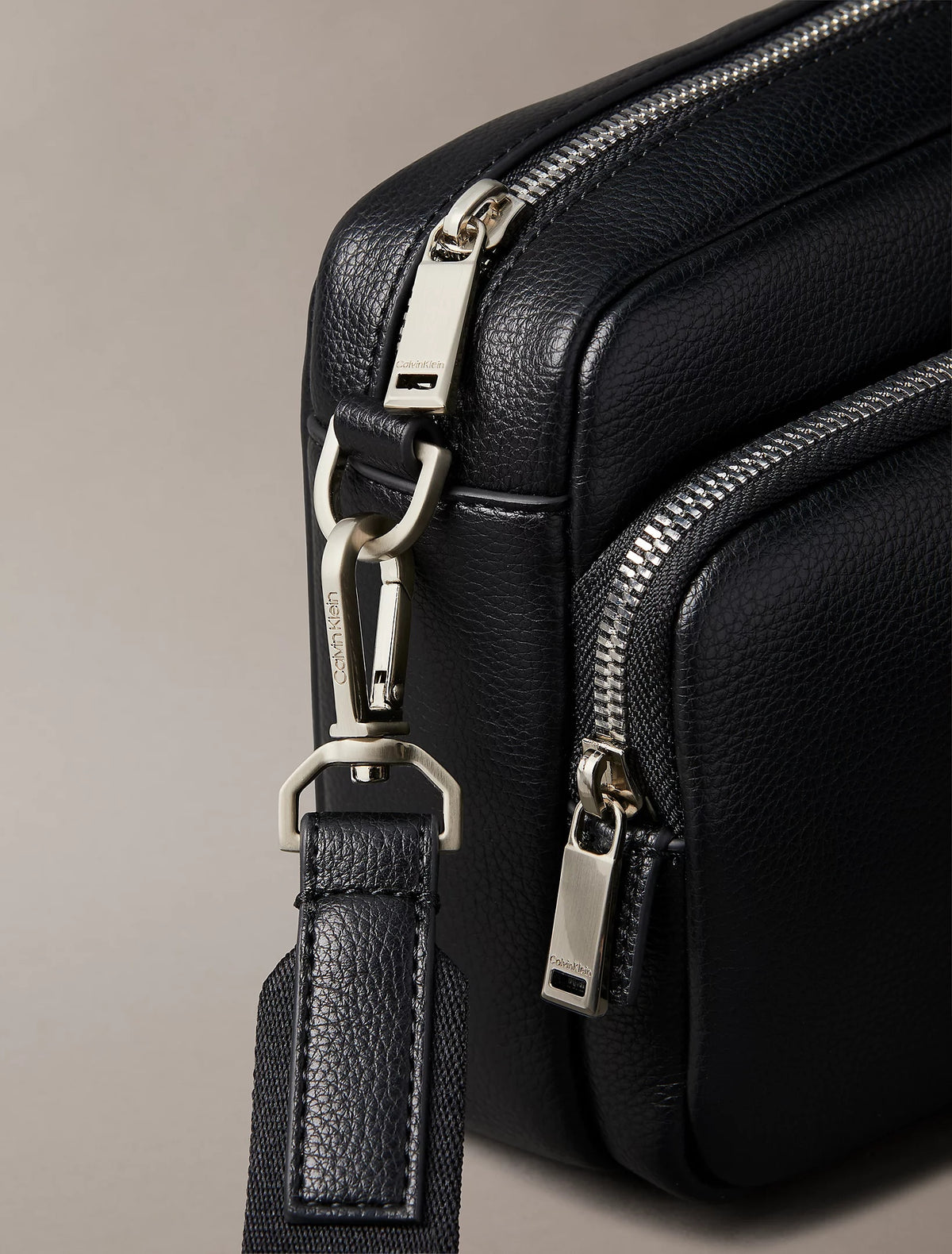 borsello LV04D3159G UB1 Calvin Klein 