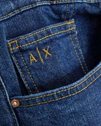  XM000070-AF25530 MB001 Armani Exchange 