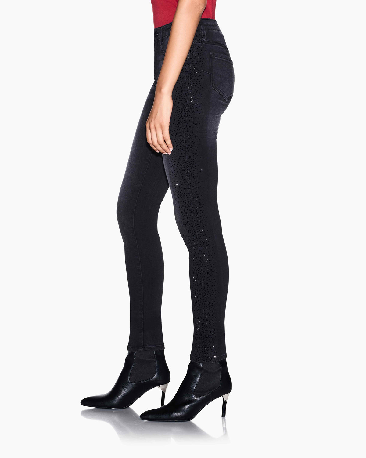  XW000129-AF25779 MC002 Armani Exchange 
