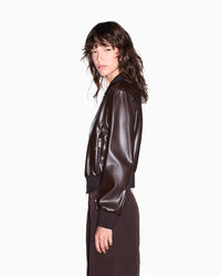  XW003136-AF10203 U6032 Armani Exchange 