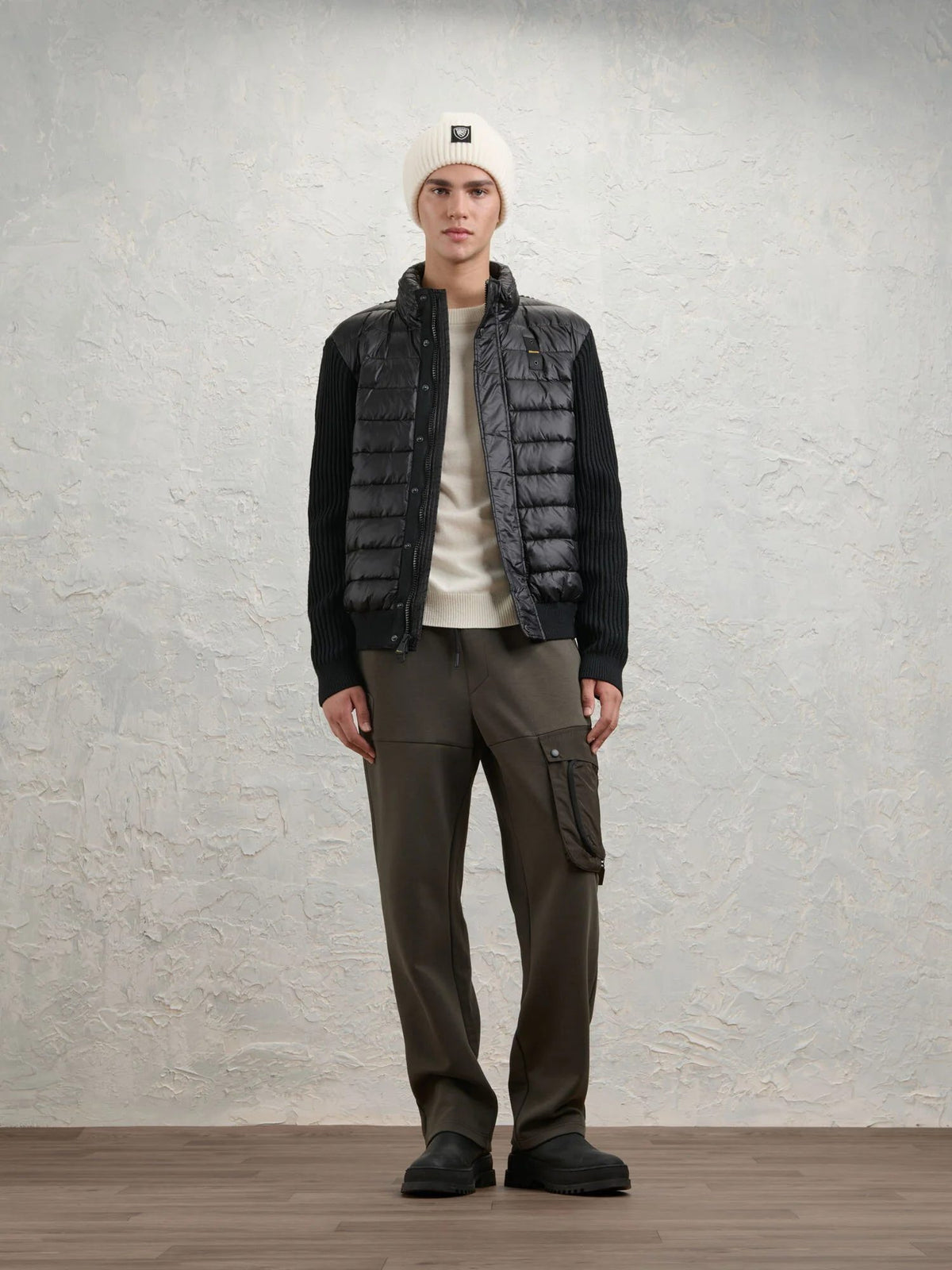  C02008-007615 LEVERETT 999 Blauer 
