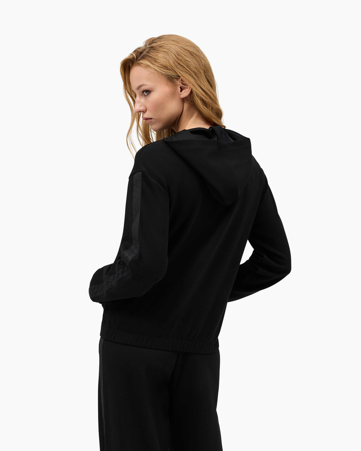  7W001382-AF12501 UC001 EA7 