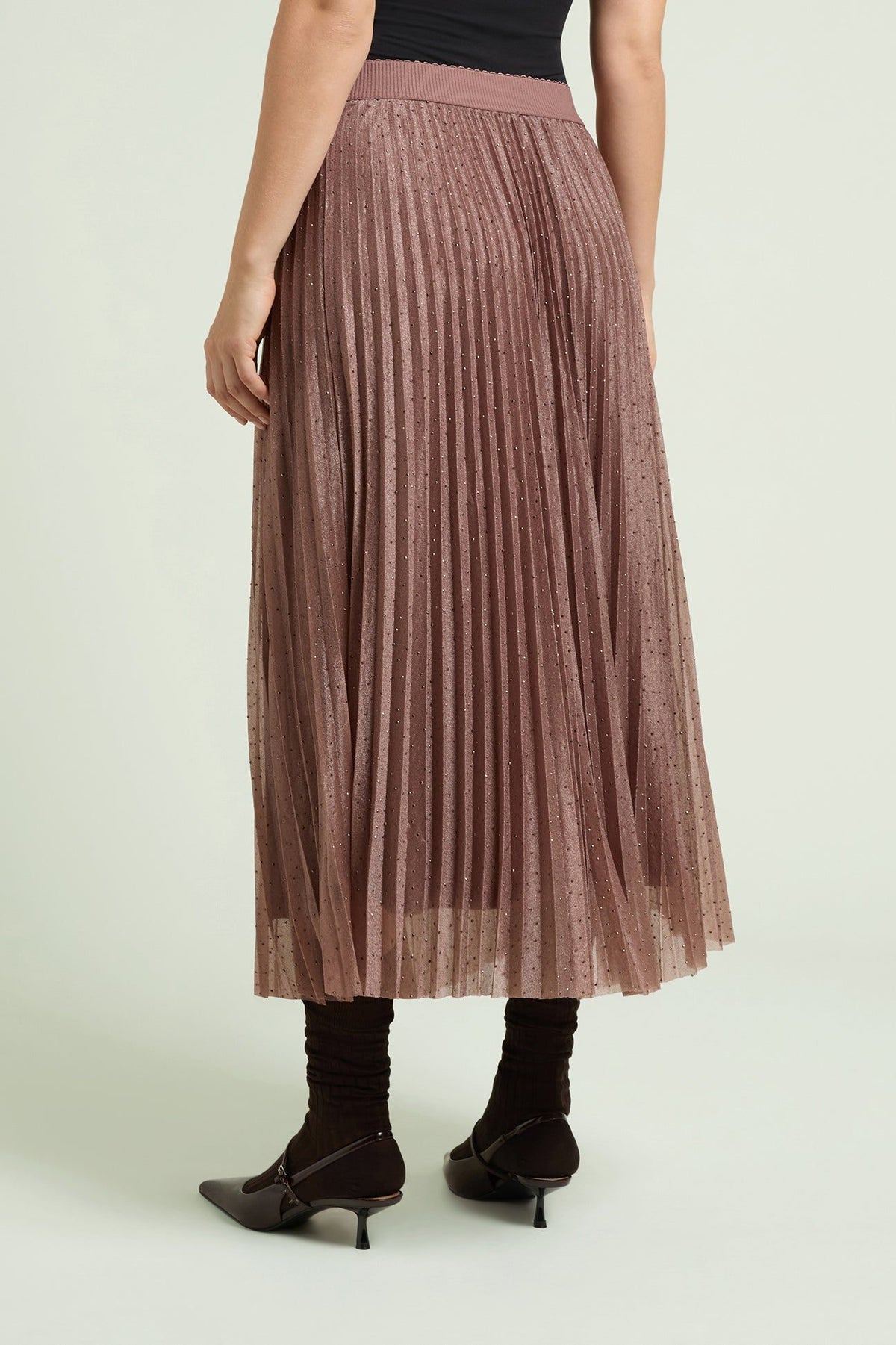  1802L100524N 06 Luisa Viola 