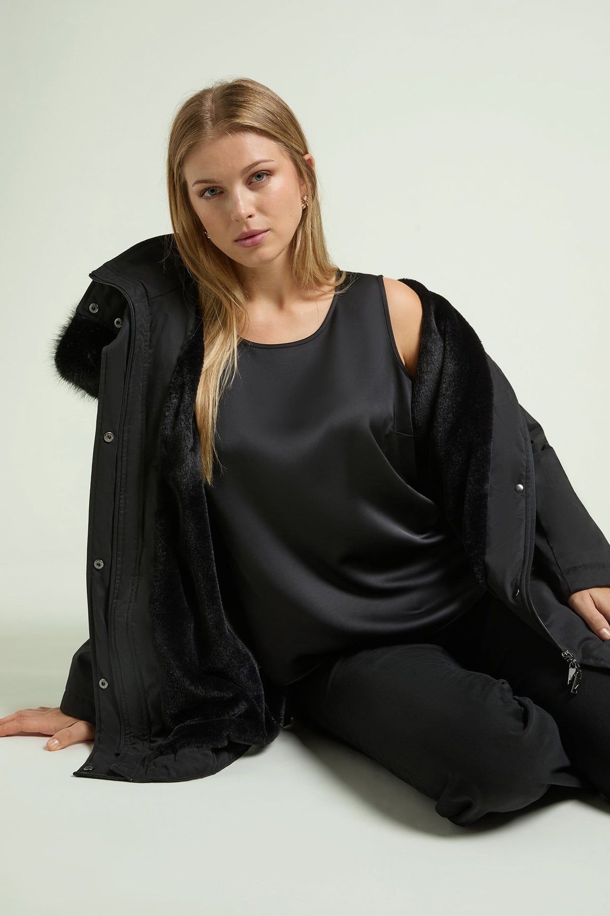  F039F001270N 33 Luisa Viola 
