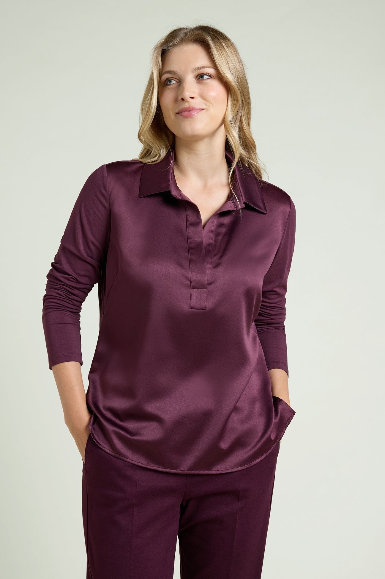  G05QL008960N 29 Luisa Viola 