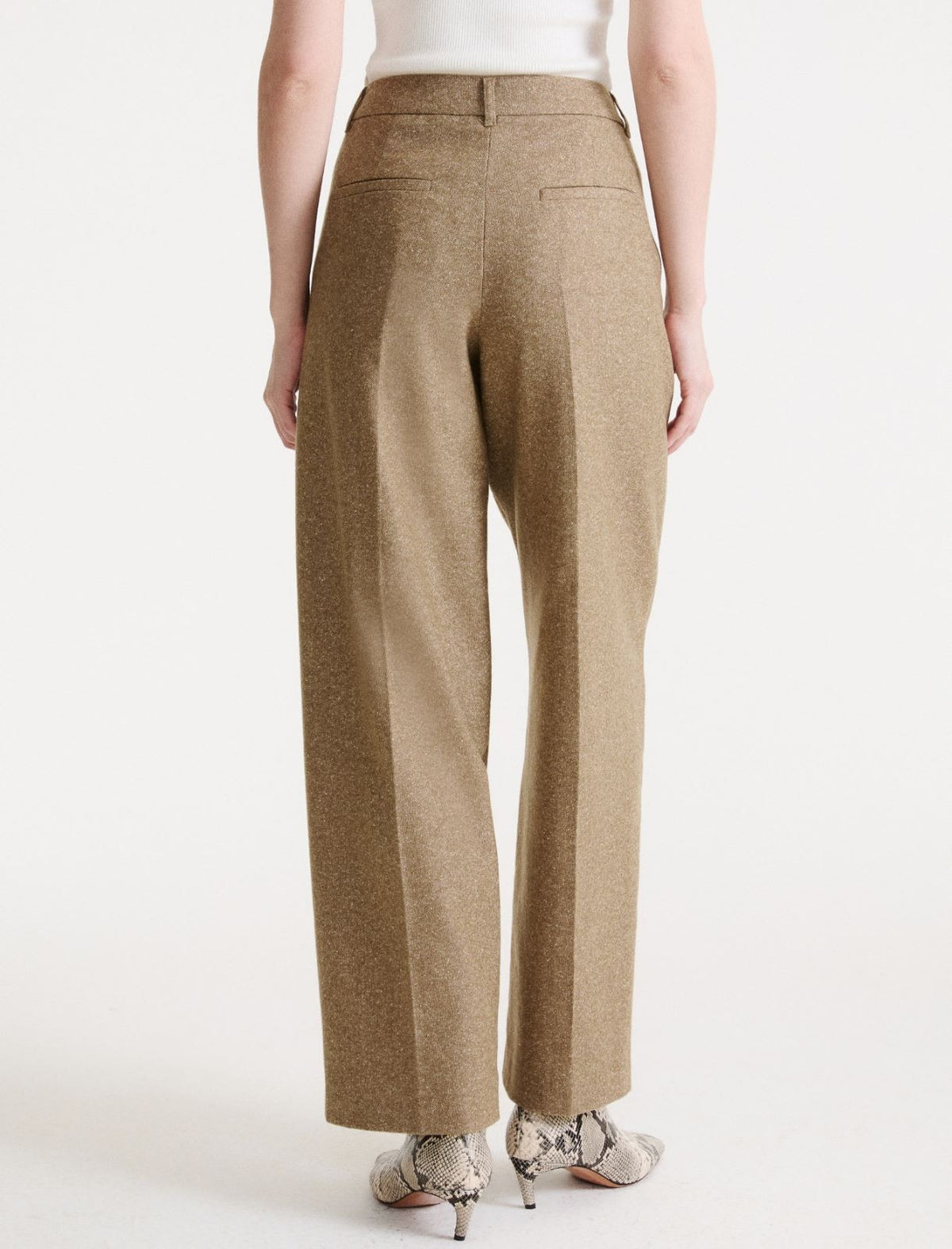  MLLPOGGIO 2623136082 002 Marella 