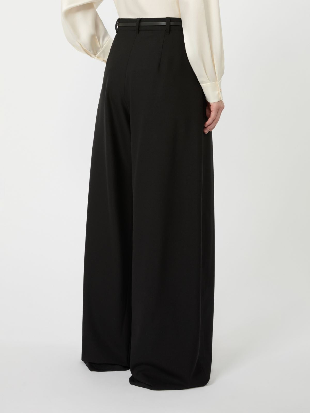  MSTAERE2626136052 005 MaxMara Studio Elegante 2 