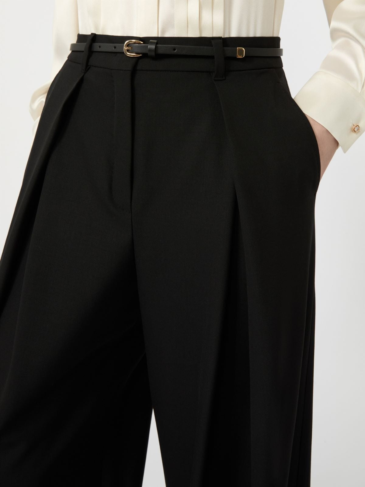  MSTAERE2626136052 005 MaxMara Studio Elegante 2 