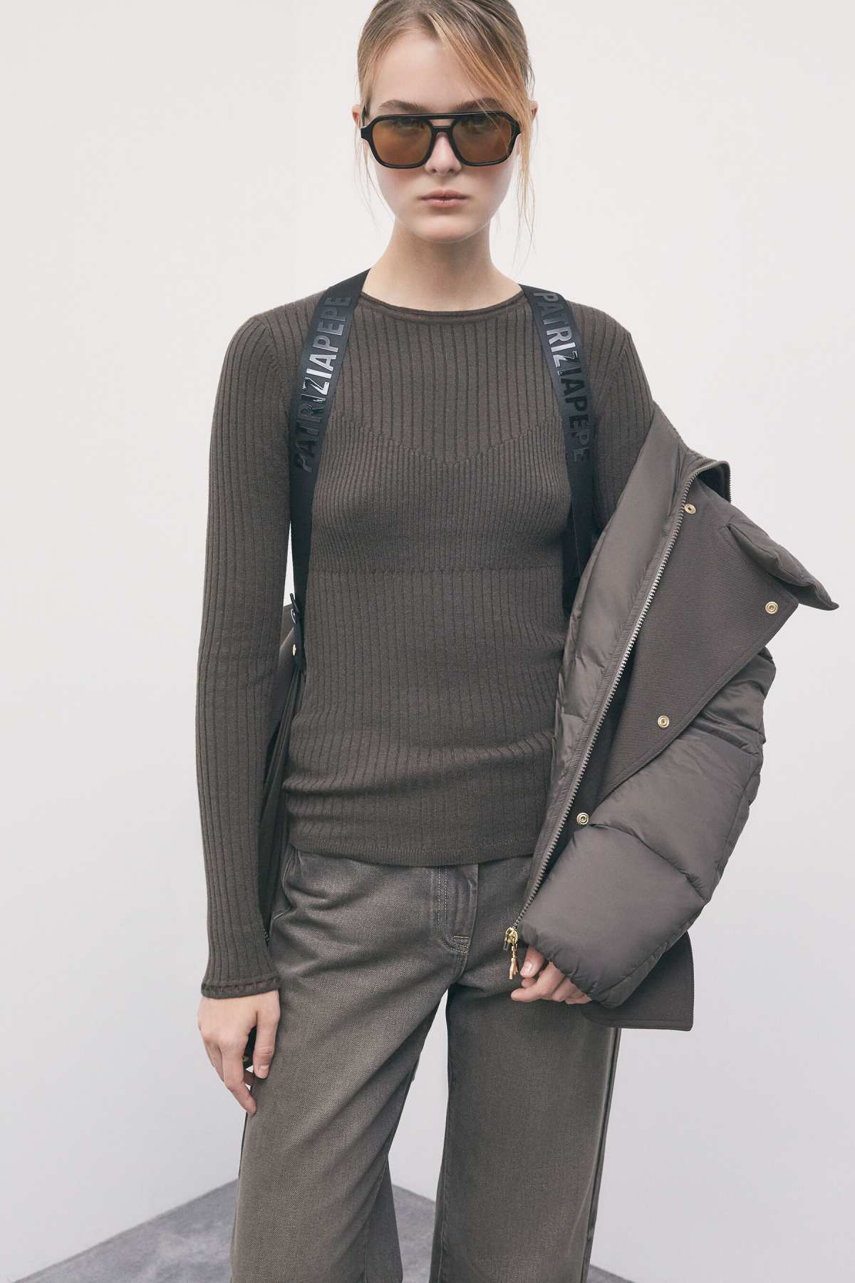  2O0136/C7997 B913 Patrizia Pepe 