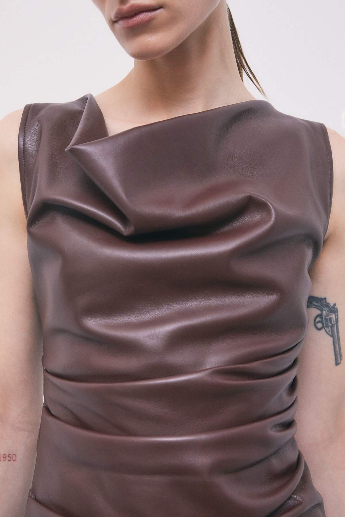  8C0113/E005 B887 Patrizia Pepe 