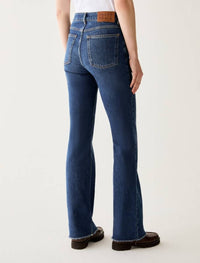  PBBBOOTCUT2621186043200 001 Pennyblack 