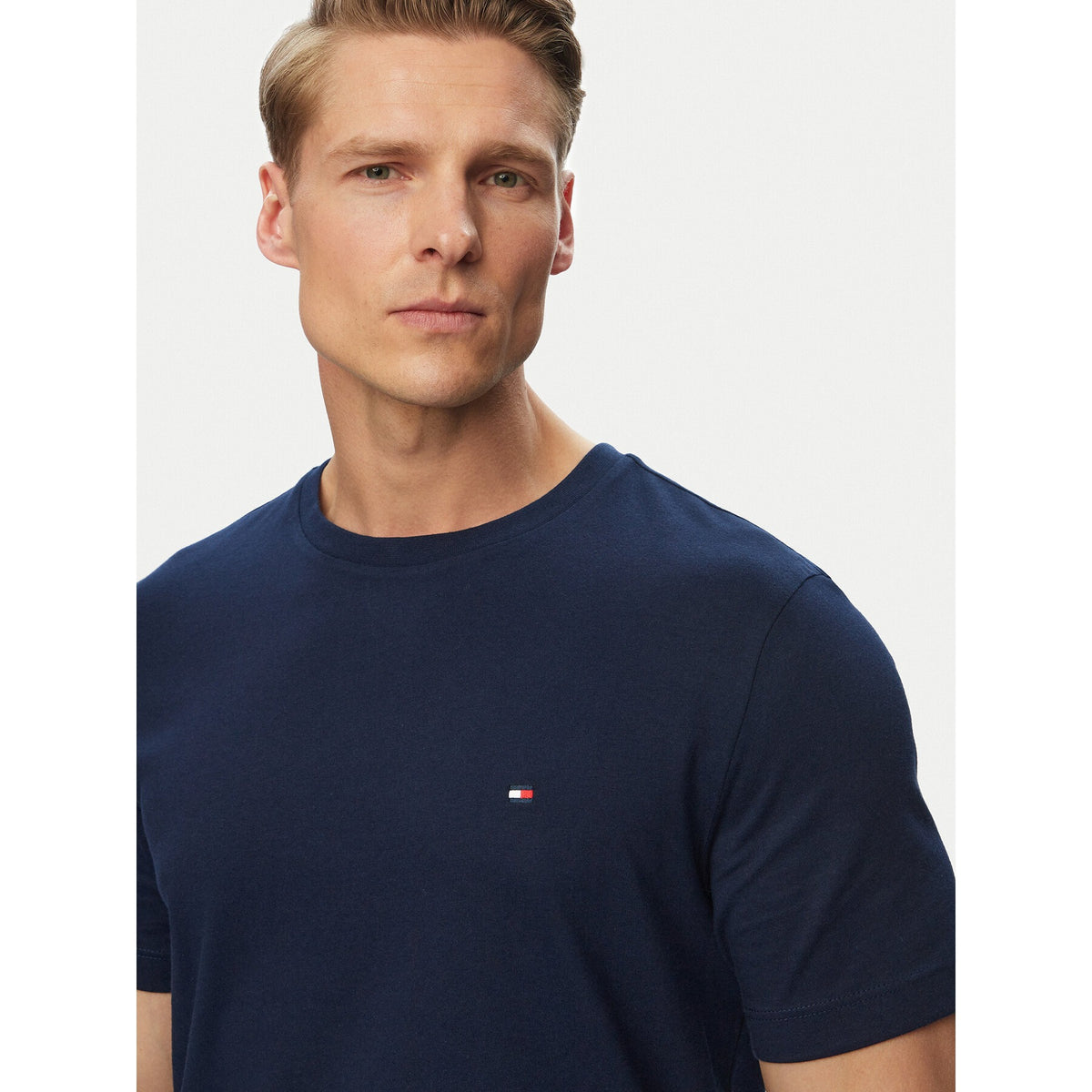  MW0MW39995 DCC Tommy Hilfiger 