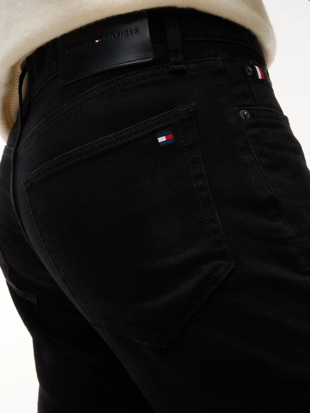  MW0MW44919 1B1 Tommy Hilfiger 