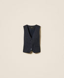  262AP2365 13687 Twinset actitude 
