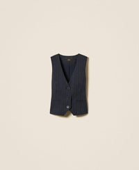  262AP2365 13687 Twinset actitude 
