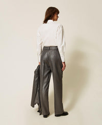  262AP2431 13684 Twinset actitude 