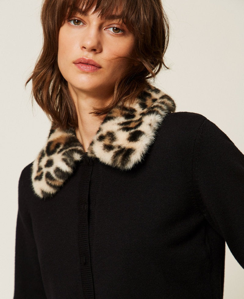 c/collo pelliccia 262AP3130 06 Twinset actitude 