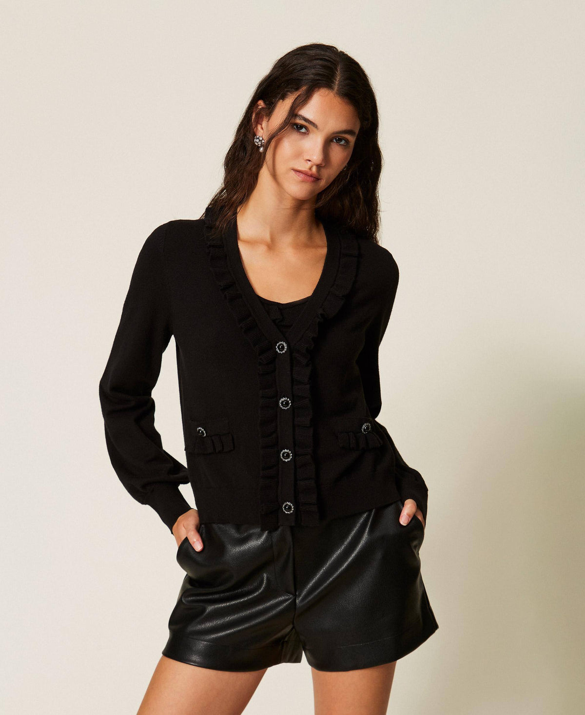  262AT3112 06 Twinset actitude 