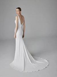 ABITO+CODA PRONOVIAS - SAN PATRICK