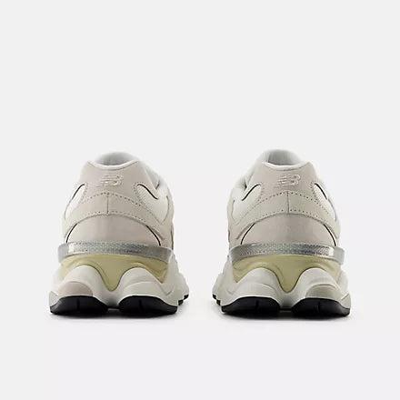SNEAKERS - NEW BALANCE U9060WHT  New Balance 