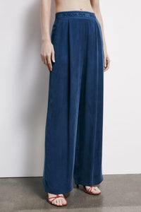  8P0778 A704CA97 Patrizia Pepe 